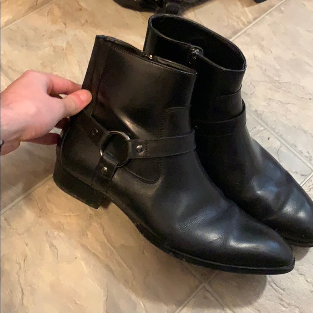 Steve Madden men’s black boots